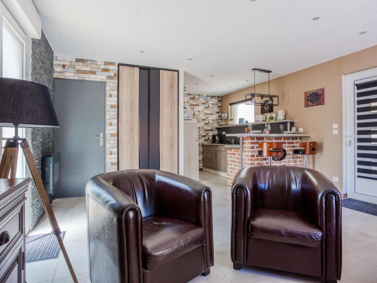 Cosy Apartment In Eperlecques With Fireplace Room photo