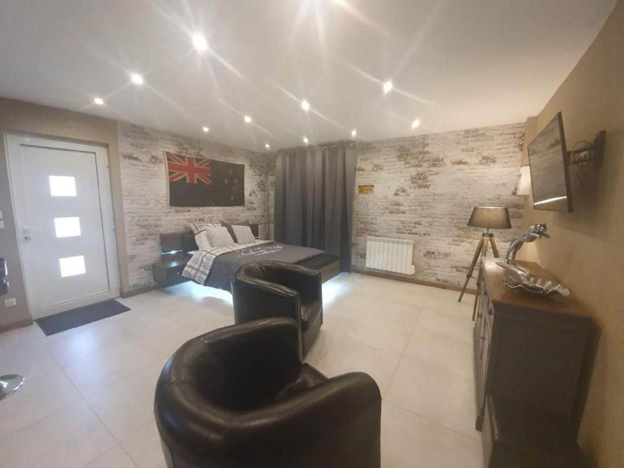 Cosy Apartment In Eperlecques With Fireplace Exterior photo